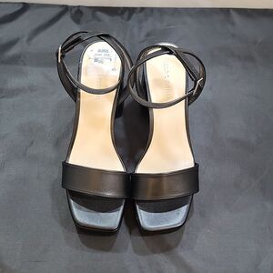 MARC FISHER WOMEN'S PLATFORM HEELED SANDAL